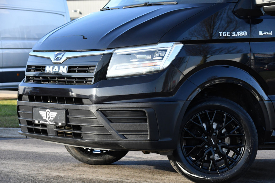 MAN TGE 3.180 35 2.0 L3H3 4x4 Black Edition Cruise, Camera, Carplay, LED, Stoelverwarming, Leder, Trekhaak, Multimedia, Stuurverwarming, Uniek!