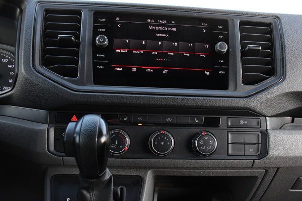 MAN TGE 3.180 35 2.0 L3H3 4x4 Black Edition Cruise, Camera, Carplay, LED, Stoelverwarming, Leder, Trekhaak, Multimedia, Stuurverwarming, Uniek!