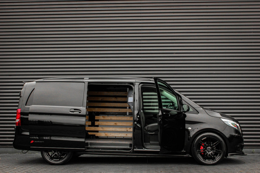 Mercedes-Benz Vito 136PK JB-EDITION FULL BLACK / AMG / SPOILER /VERLAGINGSVEREN / NAVIGATIE / SIDE-BARS / TREKHAAK / CRUISECRONTOL