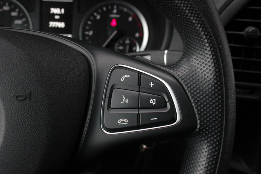 Mercedes-Benz Vito 136PK JB-EDITION FULL BLACK / AMG / SPOILER /VERLAGINGSVEREN / NAVIGATIE / SIDE-BARS / TREKHAAK / CRUISECRONTOL