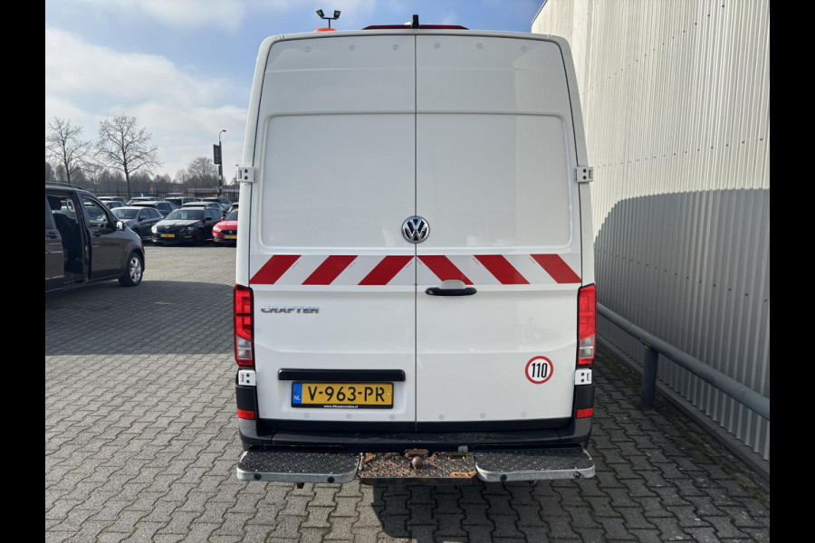 Volkswagen Crafter 35 2.0 TDI L3H3*A/C*CRUISE*HAAK*CAM*TEL*3000KG TRG