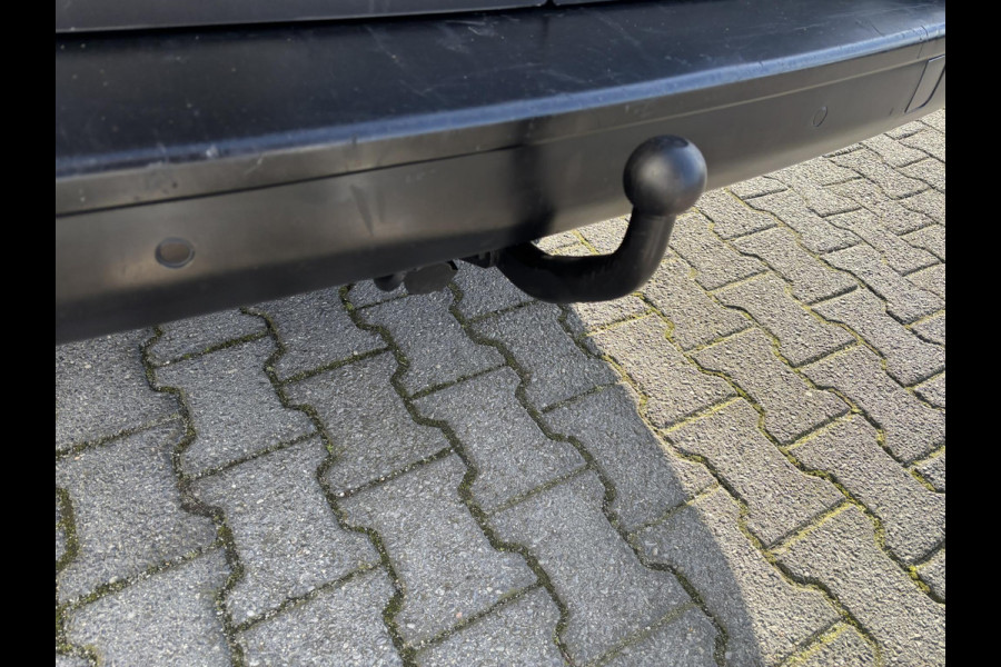 Peugeot Expert 2.0 HDI DC*5-PERS*CARPLAY*A/C*CRUISE*NAVI*HAAK*