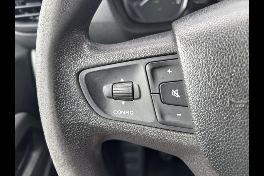 Peugeot Expert 2.0 HDI DC*5-PERS*CARPLAY*A/C*CRUISE*NAVI*HAAK*