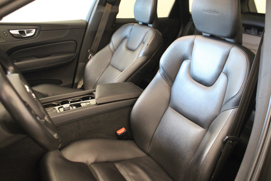 Volvo XC60 2.0 D4 Momentum |Pano|Stoel/stuur verw.|