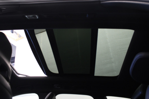 Volvo XC60 2.0 D4 Momentum |Pano|Stoel/stuur verw.|