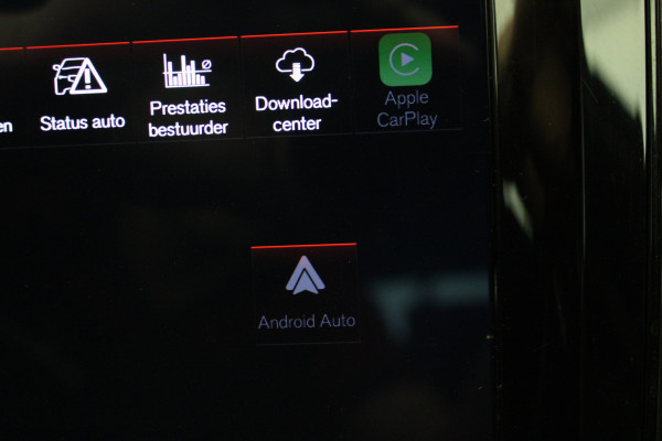 Volvo XC60 2.0 D4 Momentum |Pano|Stoel/stuur verw.|