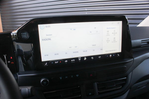 Ford Transit Custom 2.0 TDCI L2H1 170PK Limited DC / DUBBEL CABINE / JB-EDITION / DRIVER ASSISTANCE PACK / 5- ZITS /MY2024/ CAMERA