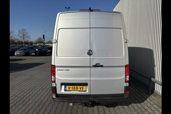 Volkswagen Crafter 35 2.0 TDI L3H3*A/C*CRUISE*NAV*HAAK*CAMERA*3500KG*