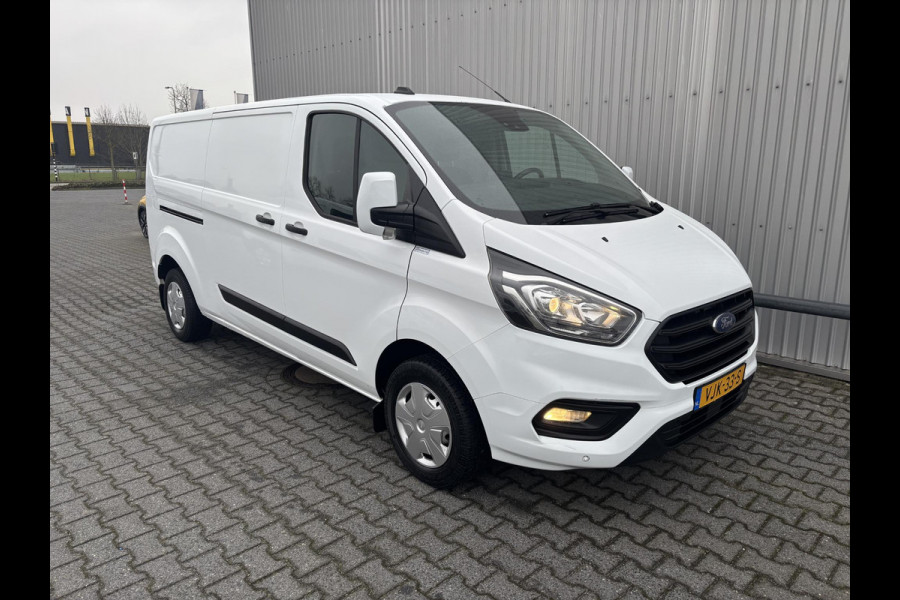 Ford Transit Custom 2.0 L2H1*A/C*CRUISE*NAV*CAMERA*STOELVERW*TEL*HAAK*
