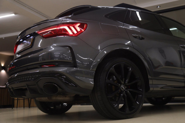 Audi RSQ3 Sportback TFSI RS Pano/B&O/Camera/Carplay/RSStoelen/BOMVOL