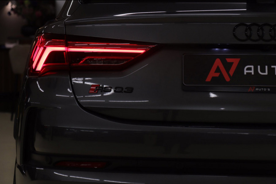 Audi RSQ3 Sportback TFSI RS Pano/B&O/Camera/Carplay/RSStoelen/BOMVOL