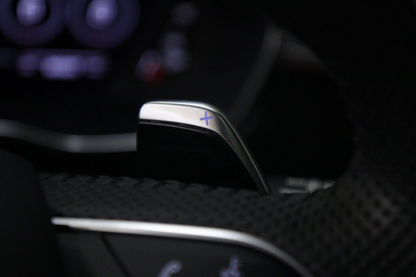 Audi RSQ3 Sportback TFSI RS Pano/B&O/Camera/Carplay/RSStoelen/BOMVOL