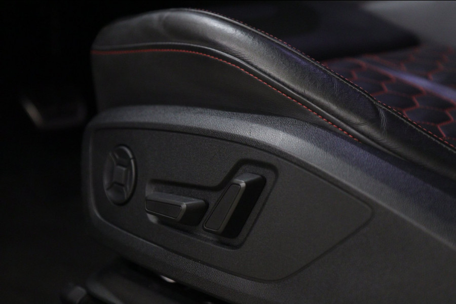 Audi RSQ3 Sportback TFSI RS Pano/B&O/Camera/Carplay/RSStoelen/BOMVOL