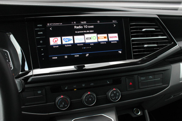 Volkswagen Transporter 2.0 TDI L2H1 150PK BULLI DC DUBBEL CABINE / LEIGHTONVANS BODYKIT / FULL OPTINS / LEDER / FULL BLACK / APPLE