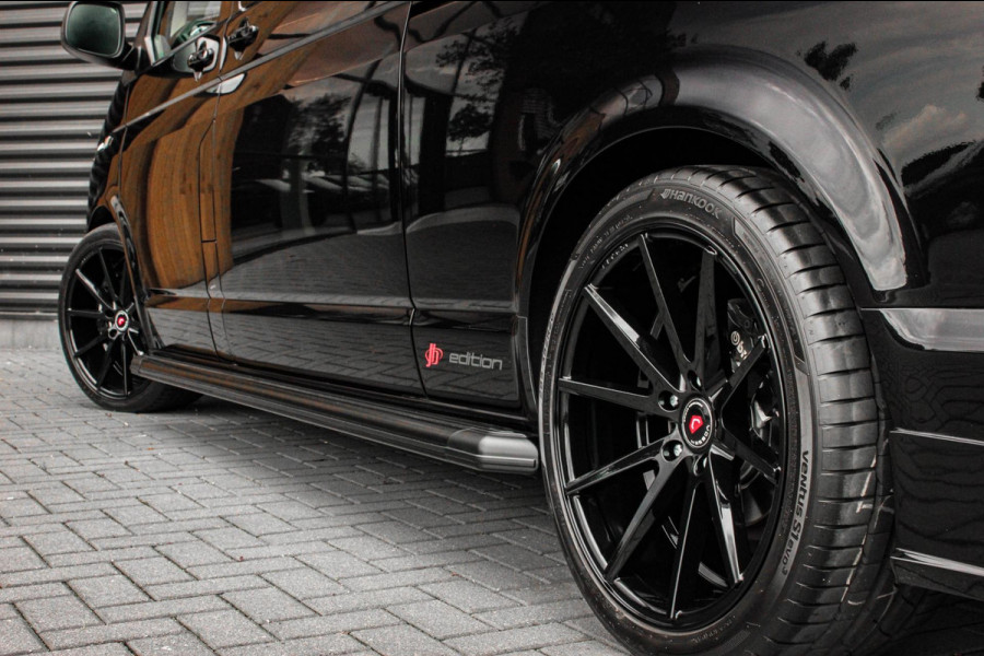 Volkswagen Transporter 2.0 TDI L2H1 150PK BULLI DC DUBBEL CABINE / LEIGHTONVANS BODYKIT / FULL OPTINS / LEDER / FULL BLACK / APPLE