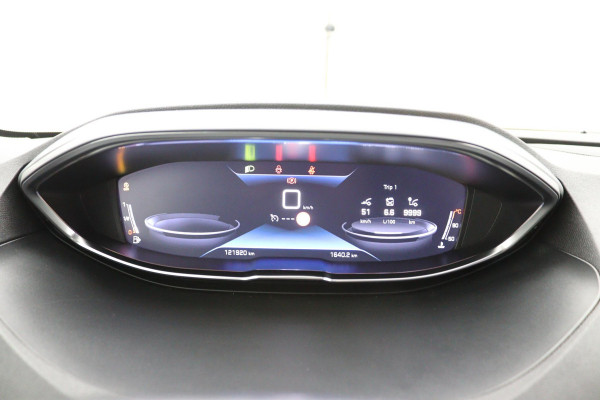 Peugeot 5008 1.2*CARPLAY*CRUISE*NAVI*CAM*7PERS.*HAAK*SPORT STOE