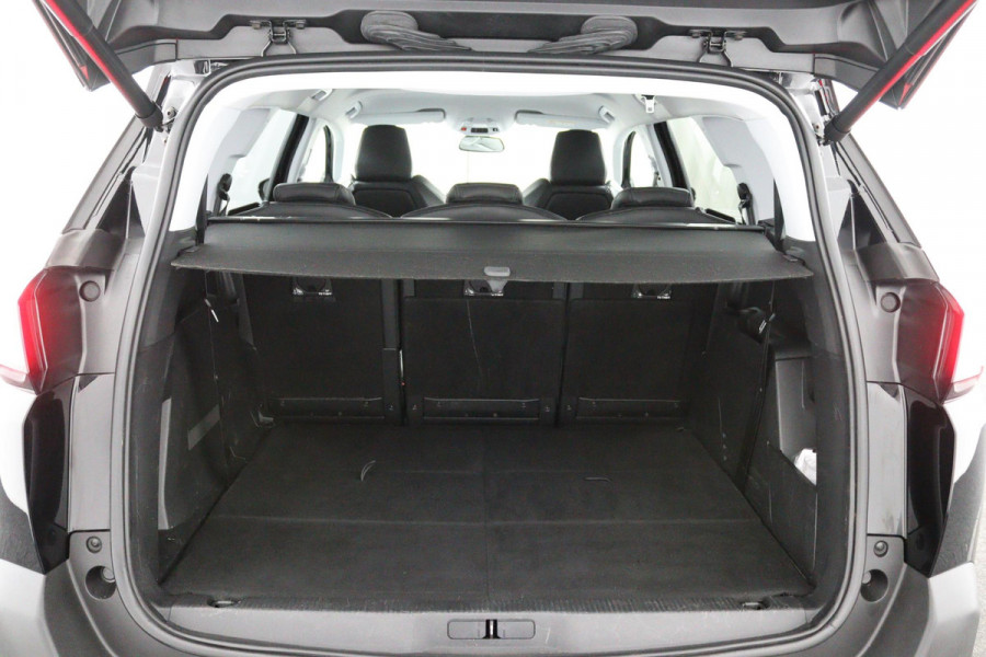 Peugeot 5008 1.2*CARPLAY*CRUISE*NAVI*CAM*7PERS.*HAAK*SPORT STOE