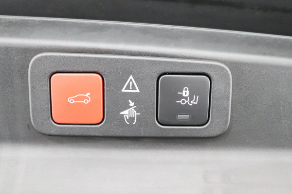 Peugeot 5008 1.2*CARPLAY*CRUISE*NAVI*CAM*7PERS.*HAAK*SPORT STOE