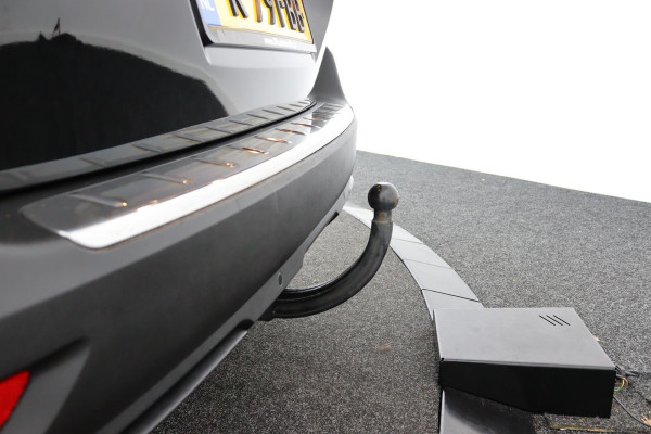 Peugeot 5008 1.2*CARPLAY*CRUISE*NAVI*CAM*7PERS.*HAAK*SPORT STOE