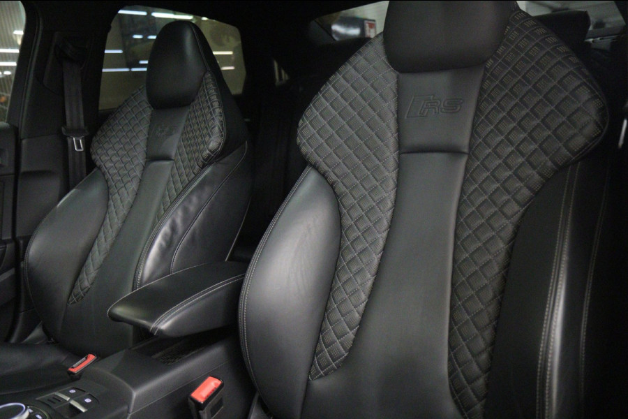 Audi A3 Limousine 2.5 TFSI RS 3 quattro PANO/B&O/RS Sportuitlaat/PERFORMANCE/Carplay/VOL