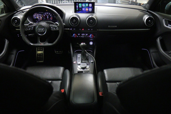 Audi A3 Limousine 2.5 TFSI RS 3 quattro PANO/B&O/RS Sportuitlaat/PERFORMANCE/Carplay/VOL