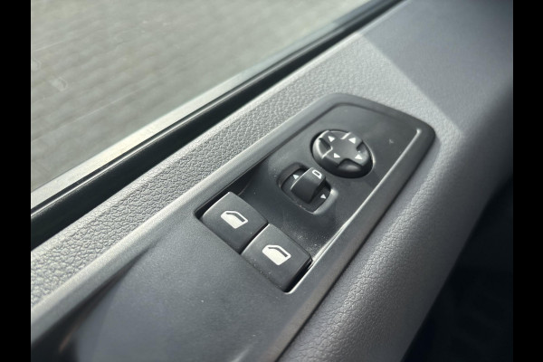 Peugeot Expert 2.0*A/C*CRUISE*NAVI*HAAK*CARPLAY*PDC*BETTIMERING*