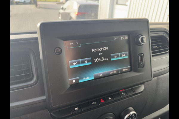 Renault Master 2.3d 135 L2H2*3-ZITS*A/C*CRUISE*NAVI*HAAK*CAMERA*