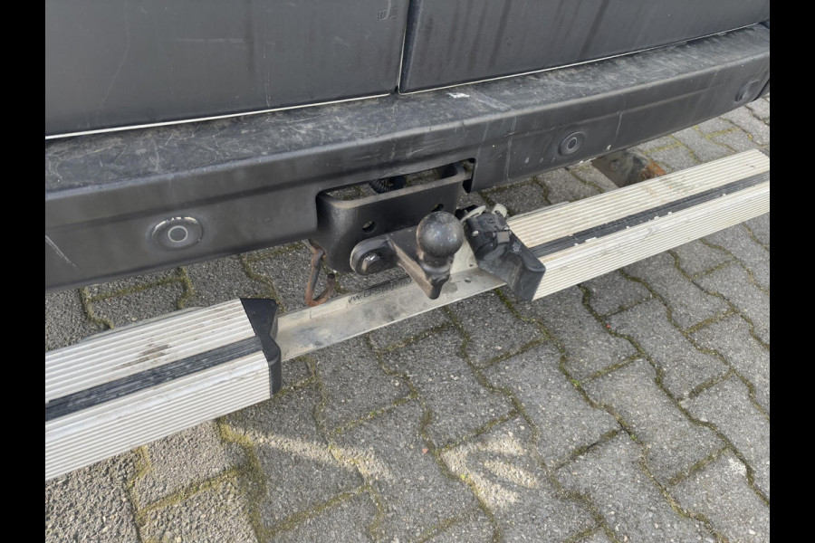 Renault Master 2.3d 135 L2H2*3-ZITS*A/C*CRUISE*NAVI*HAAK*CAMERA*