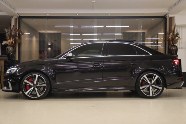 Audi A3 Limousine 2.5 TFSI RS 3 quattro PANO/B&O/RS Sportuitlaat/PERFORMANCE/Carplay/VOL