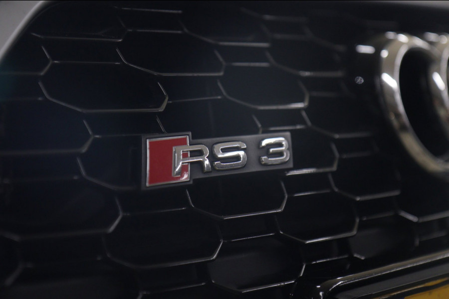 Audi A3 Limousine 2.5 TFSI RS 3 quattro PANO/B&O/RS Sportuitlaat/PERFORMANCE/Carplay/VOL