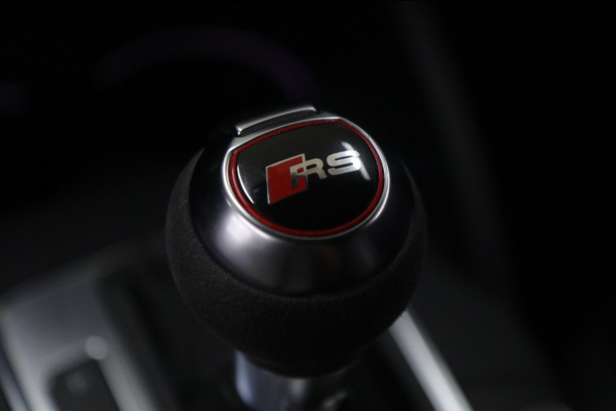 Audi A3 Limousine 2.5 TFSI RS 3 quattro PANO/B&O/RS Sportuitlaat/PERFORMANCE/Carplay/VOL