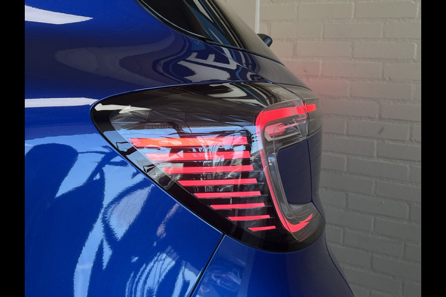 Renault Captur 1.6 E-Tech full hybrid 145 Esprit Alpine Groot Navi | H&K | 360 | 19" | ACC | Dodehoek | Stoelverwarming 100% Renault dealer onderhouden!