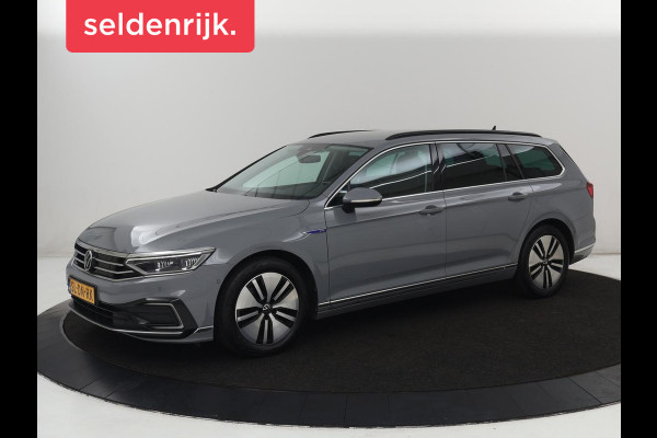 Volkswagen Passat 1.4 TSI PHEV GTE | Trekhaak | Stoelverwarming | Stoelverwarming | Camera | Massage | Carplay | Matrix LED | Adaptive cruise | Navigatie | Park Assist | Climate control | Plug In