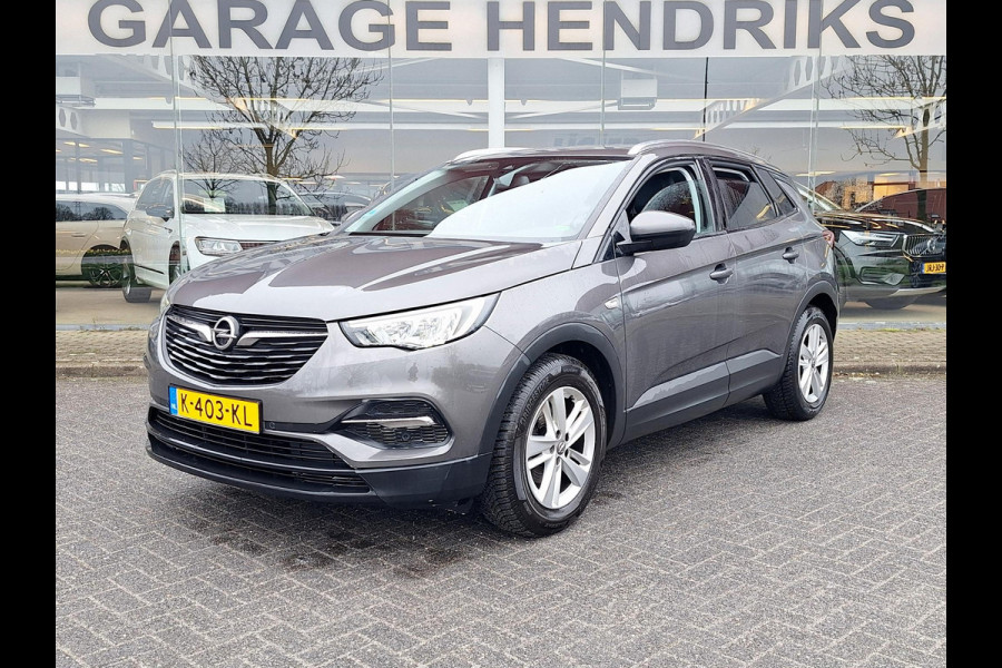 Opel Grandland X 1.2 Turbo Business Edition | Trekhaak | Navi | Camera | Airco | Cruise | Recente distributieriem |