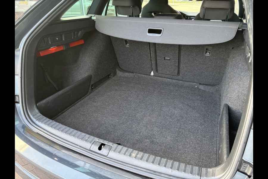 Škoda Octavia Combi 1.0 TSi Sport Business VIRTUAL/SFEER/CARPLAY/PDC/TREKHAAKWEGKLAPBAAR