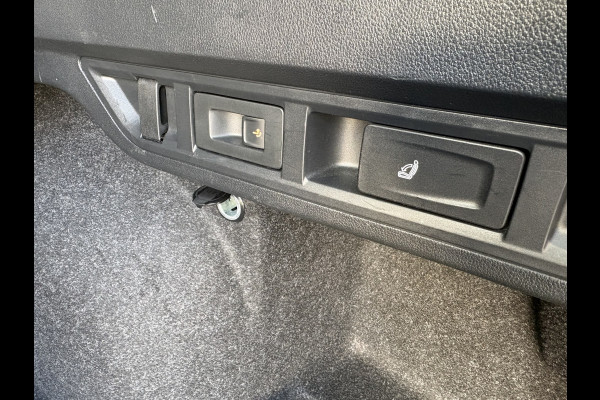 Škoda Octavia Combi 1.0 TSi Sport Business VIRTUAL/SFEER/CARPLAY/PDC/TREKHAAKWEGKLAPBAAR