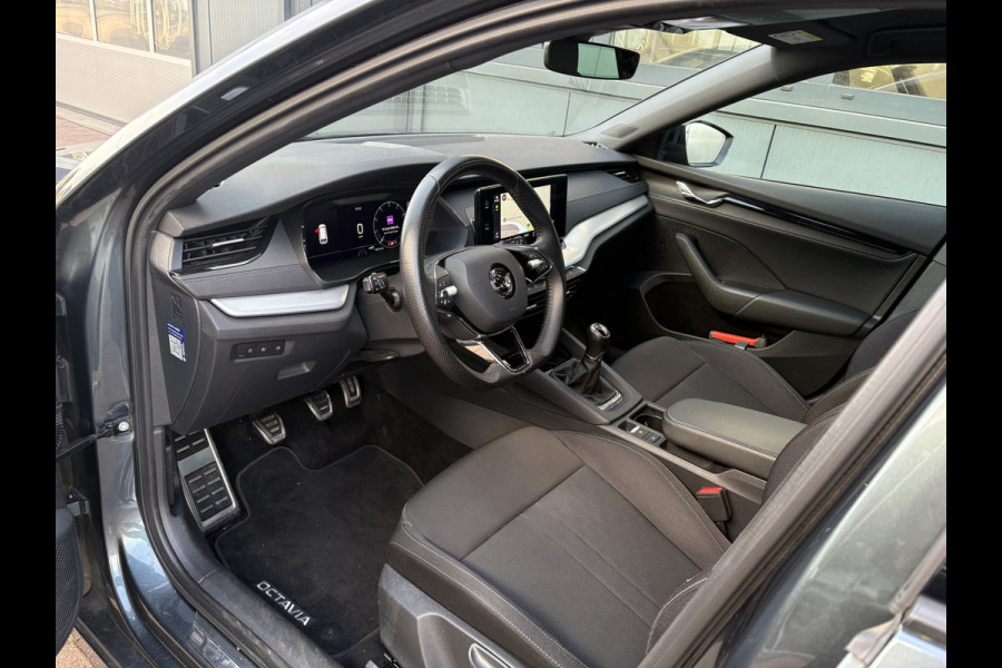 Škoda Octavia Combi 1.0 TSi Sport Business VIRTUAL/SFEER/CARPLAY/PDC/TREKHAAKWEGKLAPBAAR