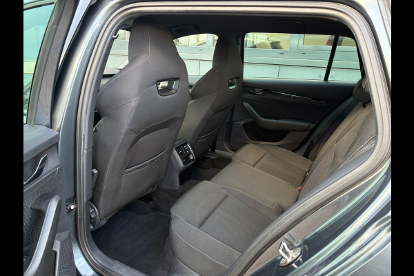 Škoda Octavia Combi 1.0 TSi Sport Business VIRTUAL/SFEER/CARPLAY/PDC/TREKHAAKWEGKLAPBAAR