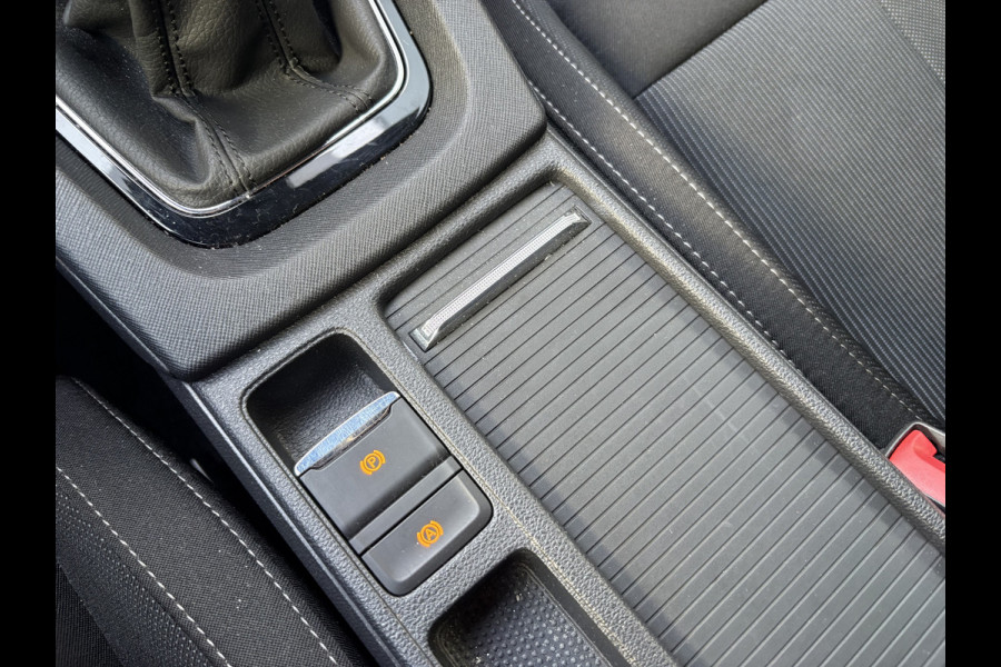 Škoda Octavia Combi 1.0 TSi Sport Business VIRTUAL/SFEER/CARPLAY/PDC/TREKHAAKWEGKLAPBAAR