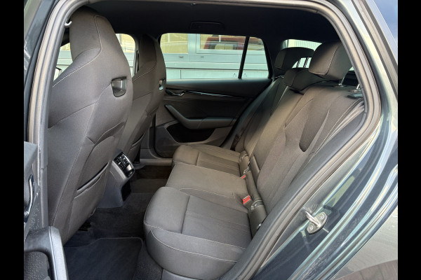 Škoda Octavia Combi 1.0 TSi Sport Business VIRTUAL/SFEER/CARPLAY/PDC/TREKHAAKWEGKLAPBAAR