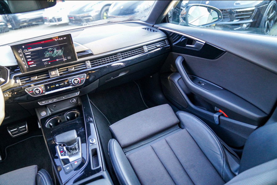 Audi A5 Sportback 35 TFSI S edition Competition | 2x S-line | Virtual | Stoelverwarming | Facelift | District Green Pearl | NAP |