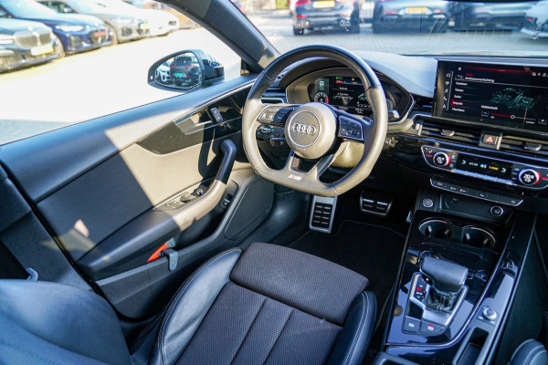 Audi A5 Sportback 35 TFSI S edition Competition | 2x S-line | Virtual | Stoelverwarming | Facelift | District Green Pearl | NAP |