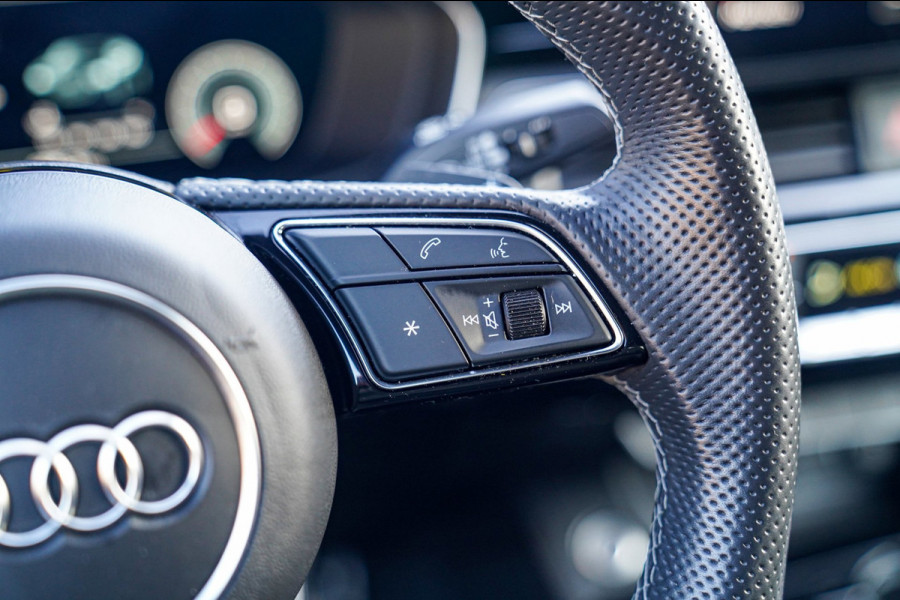 Audi A5 Sportback 35 TFSI S edition Competition | 2x S-line | Virtual | Stoelverwarming | Facelift | District Green Pearl | NAP |