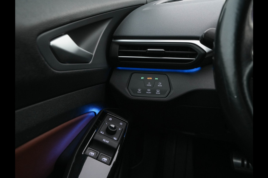 Volkswagen ID.4 First 77 kWh [ 3-Fase-11kW ] {SOH-83%} (INCL-BTW) *LEATHER-MICROFIBRE | FULL-LED | CRUISE | HEATED-COMFORTSEATS | DIGI-COCKPIT | AMBIENTLIGHT | NAVI-FULLMAP | PDC | TOWBAR | PRIVACY-GLASS | CAMERA | 20''ALU*