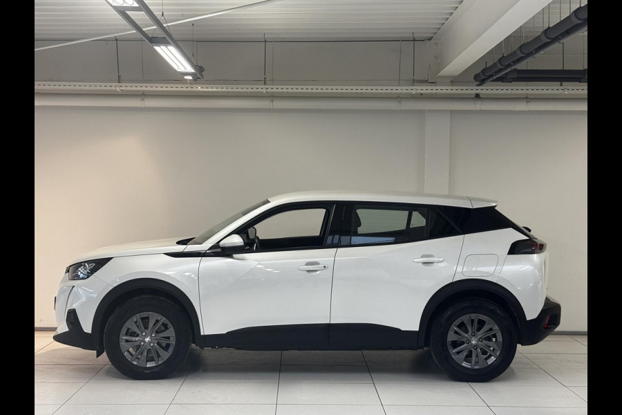 Peugeot e-2008 EV Active Pack 50 kWh SOH 92,2% |Navigatie | Parkeersensoren achter | Cruise control