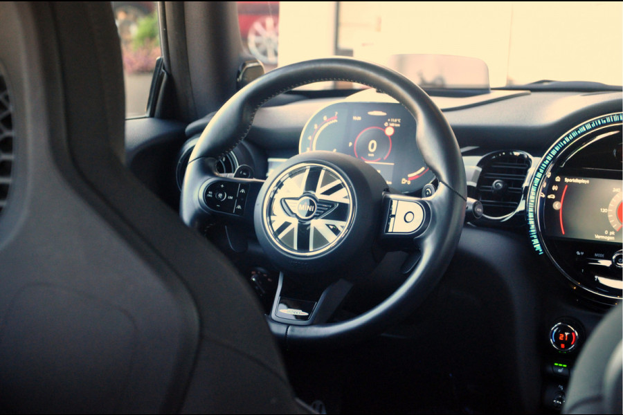 MINI Mini 2.0 John Cooper Works Classic | Uniek! | Panoramadak | HK-Audio