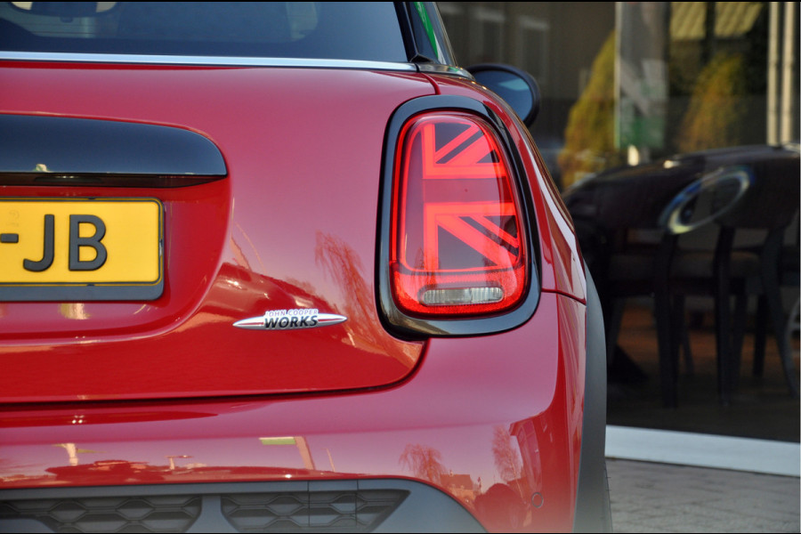MINI Mini 2.0 John Cooper Works Classic | Uniek! | Panoramadak | HK-Audio