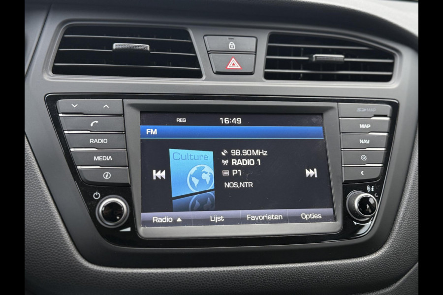 Hyundai i20 1.0 T-GDI Comfort 1e Eigenaar|Navi|Camera|Clima|Cruise|PDC|Trekhaak|N.A.P|APK tot 09-2026