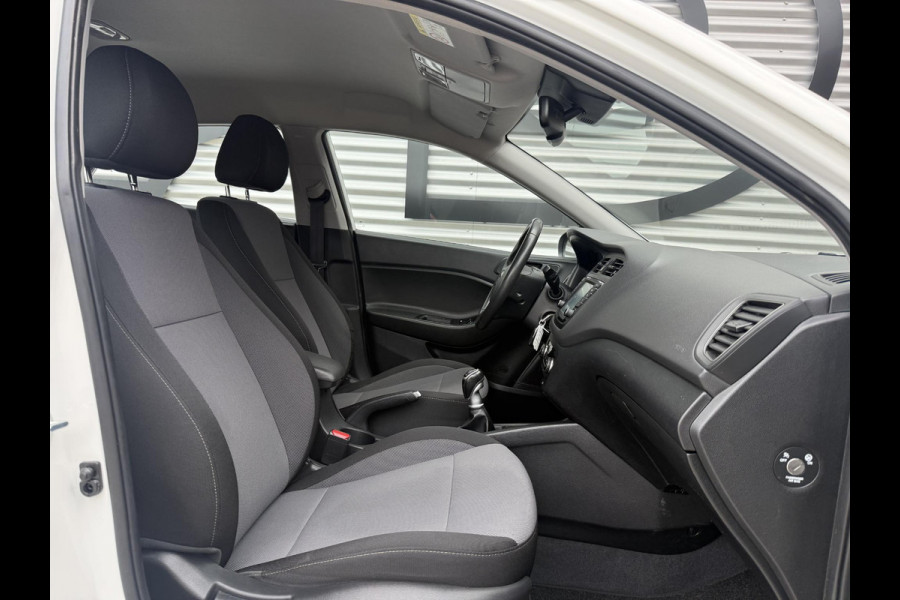 Hyundai i20 1.0 T-GDI Comfort 1e Eigenaar|Navi|Camera|Clima|Cruise|PDC|Trekhaak|N.A.P|APK tot 09-2026