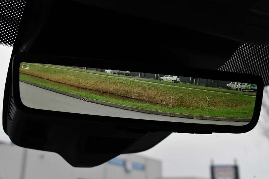 Ford Transit Custom 300 2.0 TDCI L2H1 Limited DC PB Edition Virtual, Cruise, Carplay, 2 x Schuifdeur, LED, 136pk, Automaat, Stuurverwarming, Stoelverwarming, Uniek!